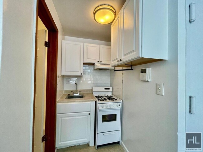 EAST 61 STREET
