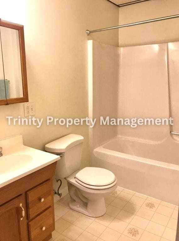 Photo - 738 Camden Pl
