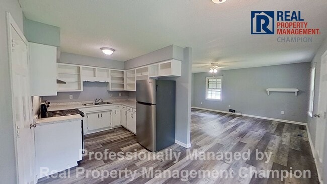 Photo - Charming 2 BD/1 BA Bungalow with Fenced Ba...