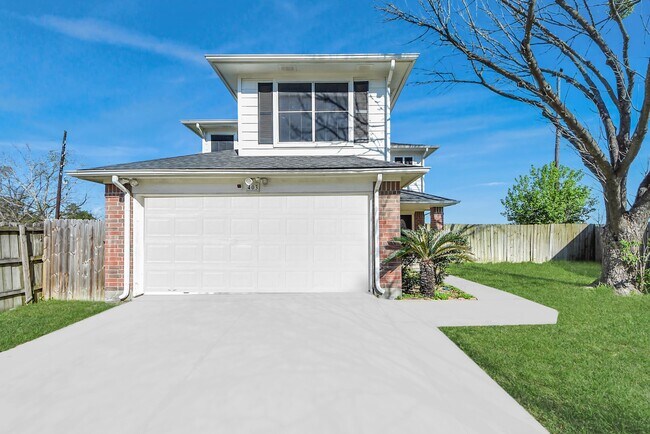 Photo - 403 Willow W Dr