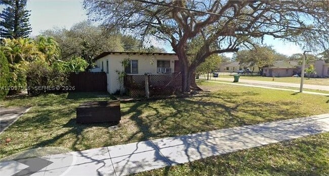 6151 SW 35th St Unidad 1