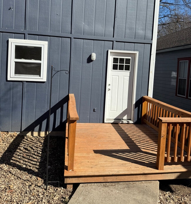 Photo - 1428 6th Ave