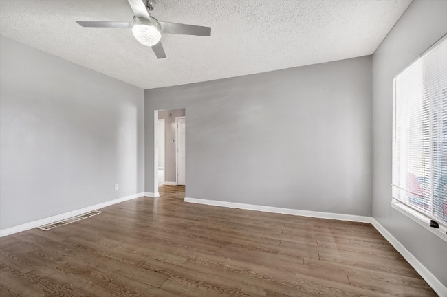 Photo - 2640 Guilford Ave Unidad 2640 Guilford Ave.