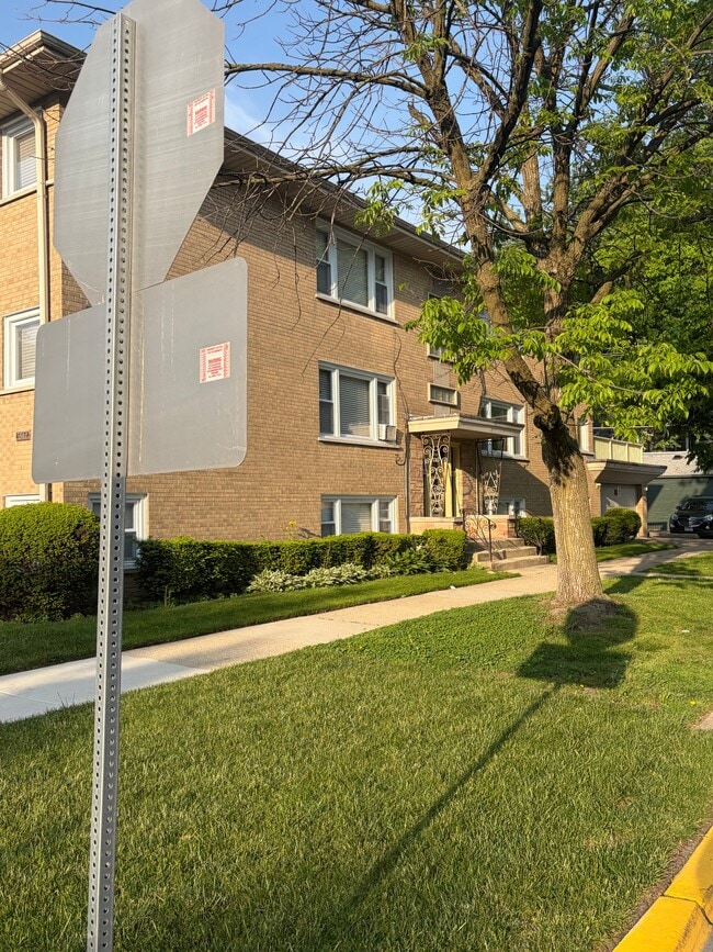 Photo - 3500 S Oak Park Ave Unit 2w