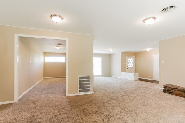 Photo - 1607 17th Ave N