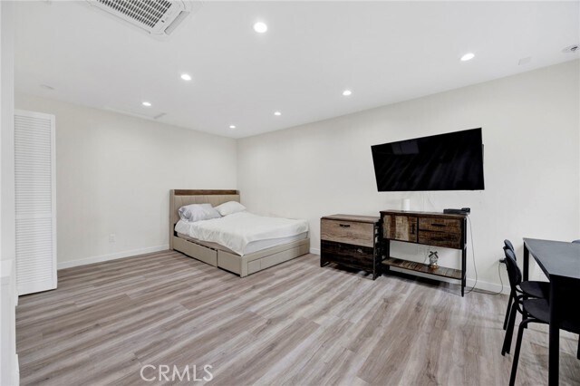 Photo - 8744 Ruffner Ave