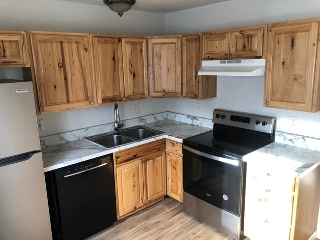 Photo - 1730 N Golden Hills Dr Unit #3