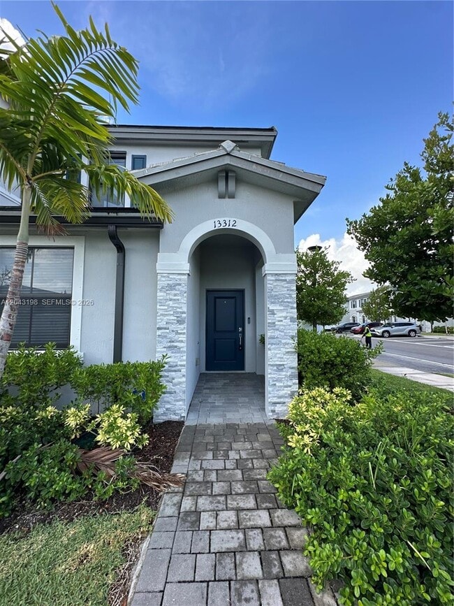 Building Photo - 13312 SW 286th St