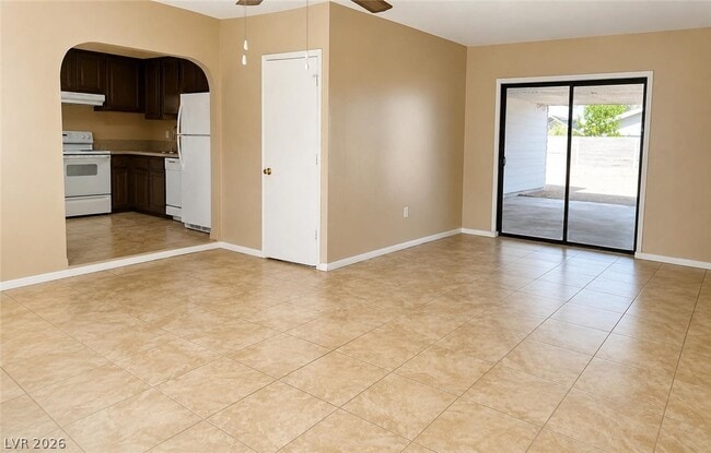 4080 Studio St