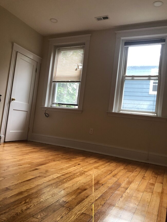 Photo - 16 Copenger St Unit 2