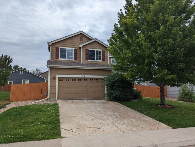 Photo - Gorgeous 2 Story 3 Bedroom 2.5 Baths in Dacono For Rent