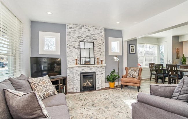 Photo - 3205 N Josephine St