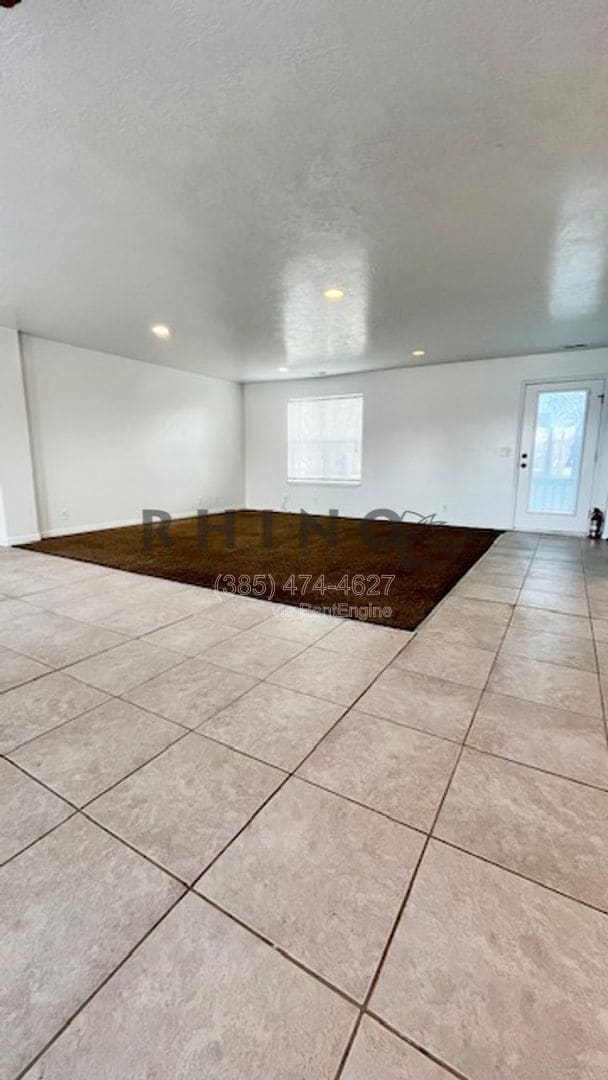 Photo - 1285 W 500 N Unidad 1285 W 500 N