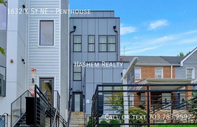 Photo - 1632 K St NE