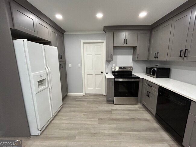 Photo - 3608 Downing St