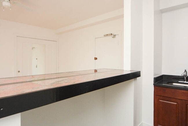 Photo - 941 W Carmen Ave Unidad 706