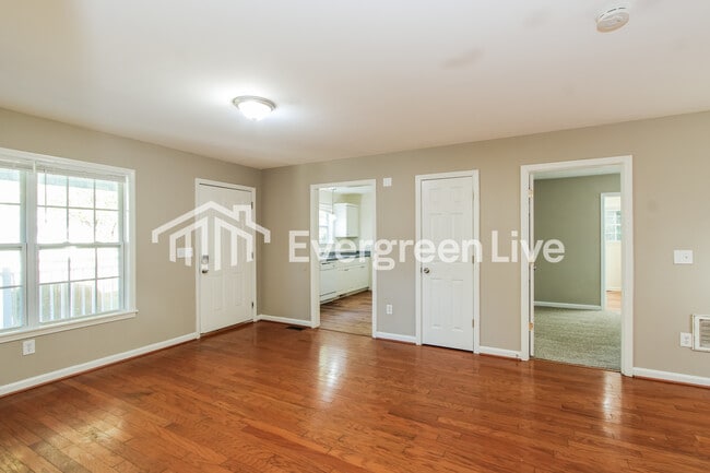 Photo - 129 St Andrews Pl Dr