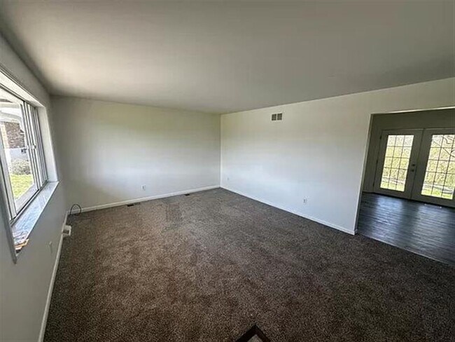 Secure home for rent - Secure home for rent