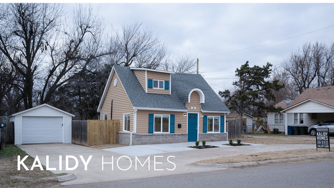 Photo - 15 S Walnut St