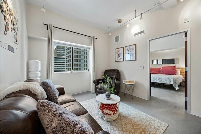 Photo - 800 Brazos St Unit 1310