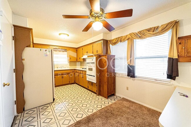 Photo - 3 Bedroom Home with 2-Car Garage and Covered Parking