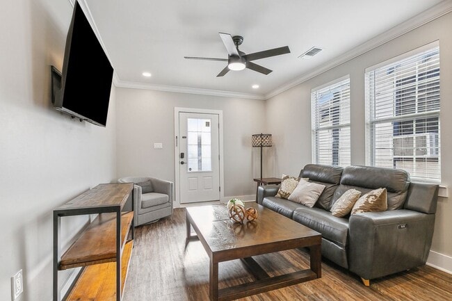 Photo - 4721 Erato St