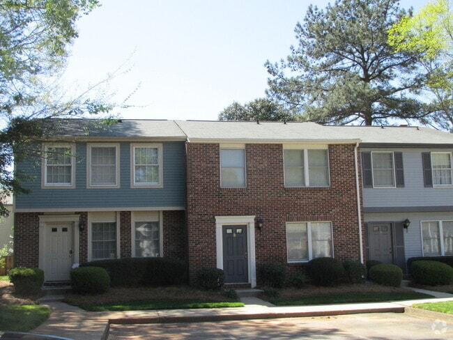 Building Photo - 1211-C Scaleybark Rd Charlotte NC 28209 Rental