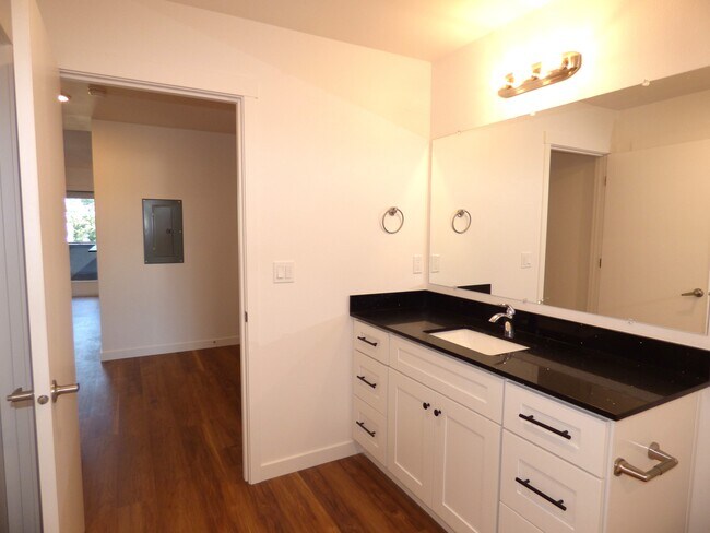 Villamar Apartments