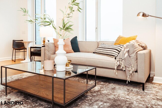 Photo - 70 I St SE Unidad 70-0218