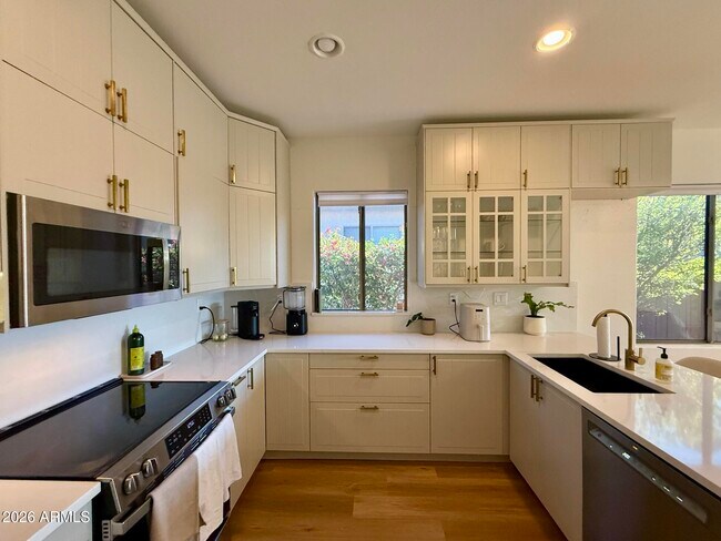 Photo - 1839 W Owens Way