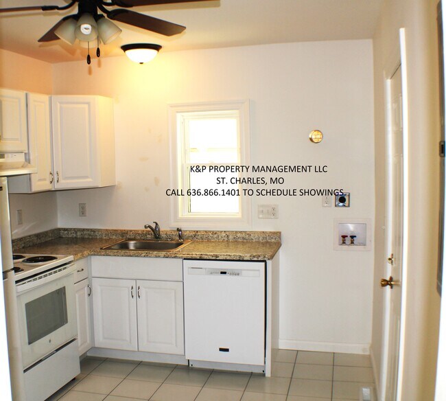 Photo - 404 Tecumseh St