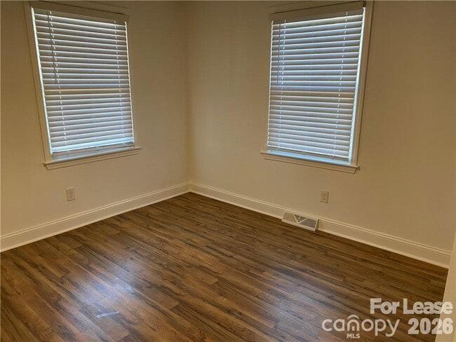 Photo - 19716 Smith Cir