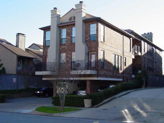 Photo - 3817 Gilbert Ave Unidad 107