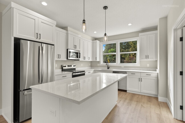 Photo - 4243 Verda Ln NE