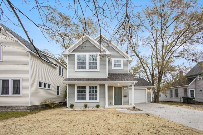 Building Photo - 5016 Birchwood Ln