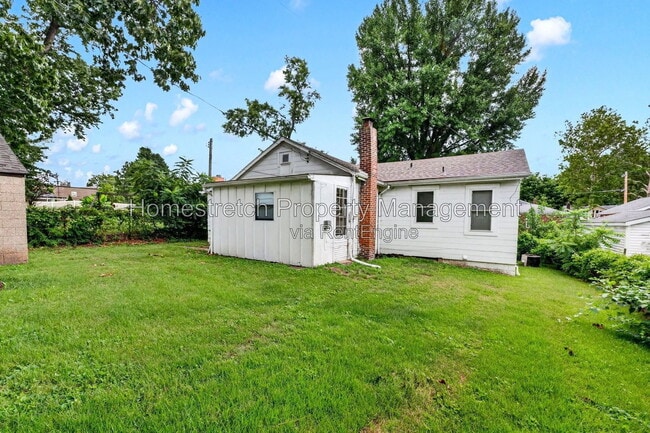 Photo - 6737 Fyler Ave