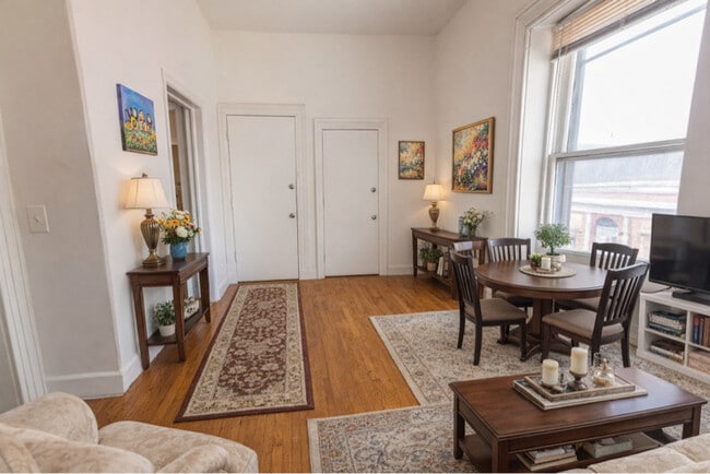 Photo - 115 W Monument St Unit 3F