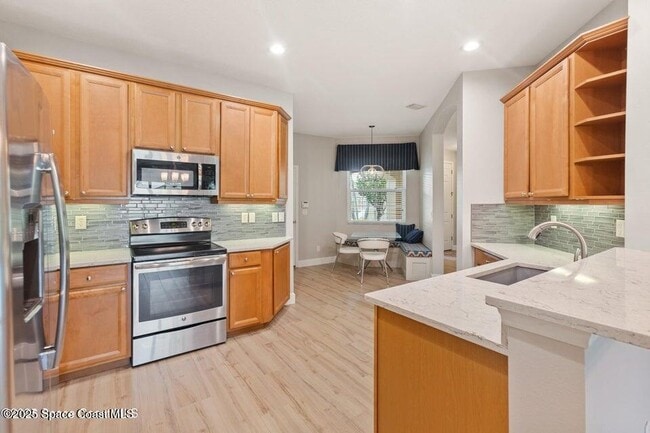 Photo - 5720 Claiborne St