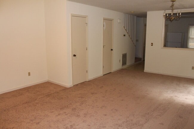 Photo - 111 Clemson St