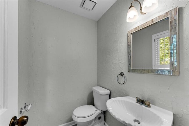Photo - 1427 Old Virginia Ct SE