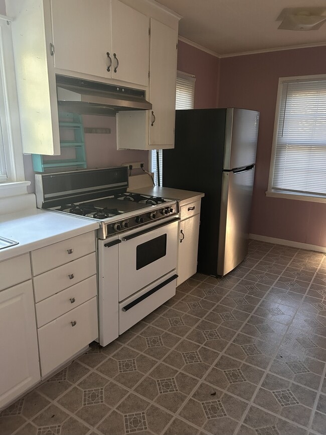 Photo - 317 Turner St