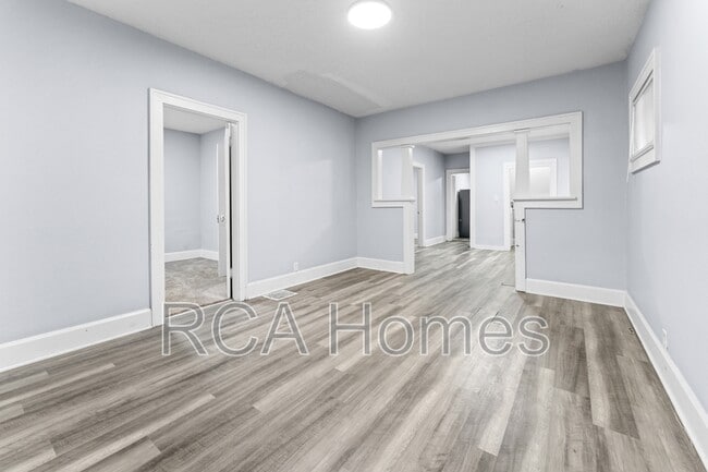 Photo - 1411 N Belleview Pl