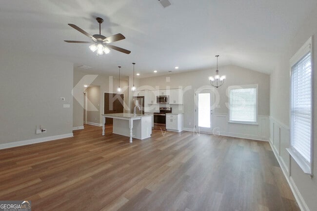 Photo - 154 Allentown Wy