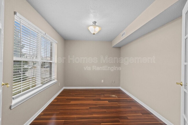 Photo - 13968 Wakefield Pl