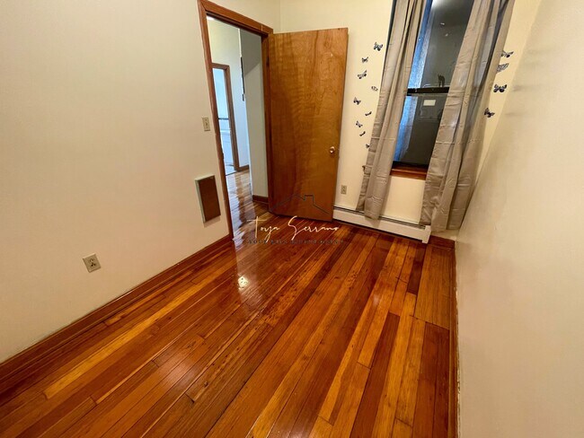 Photo - 369 Centre St Unit 2