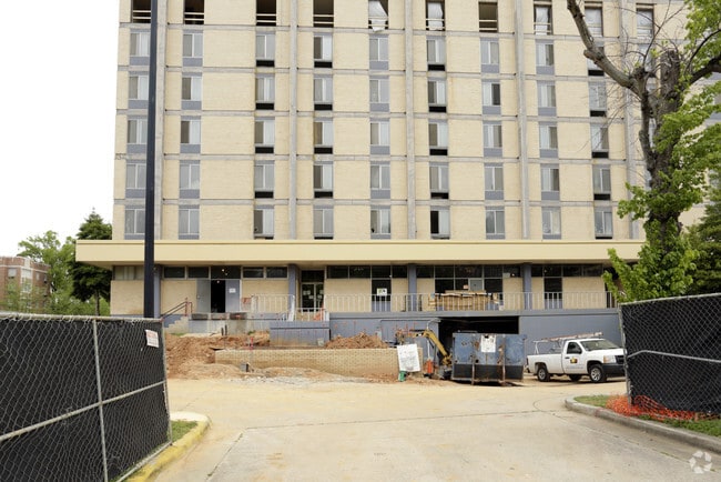 Photo - Edwin Towers