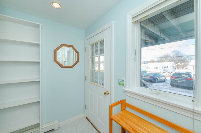 Photo - 790 York St Unit 2