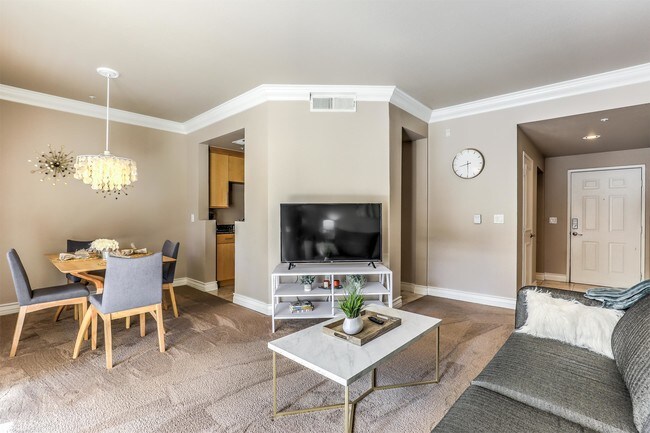 Photo - 260 E Flamingo Rd