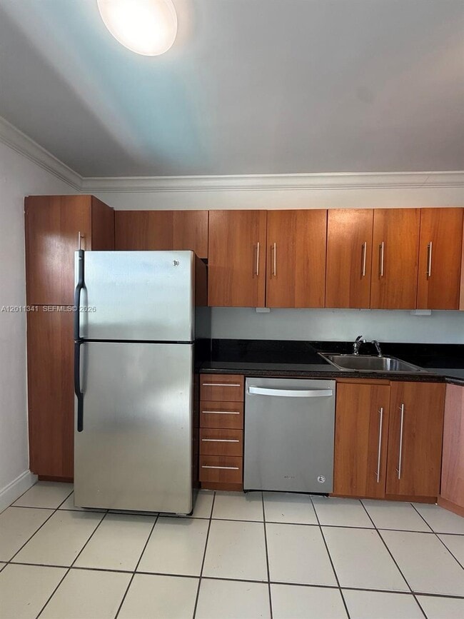 Photo - 820 Salzedo St Unit 202