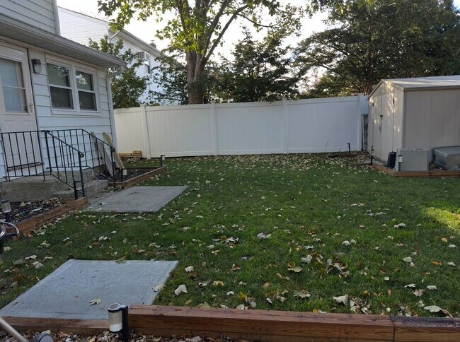 107 Fairview Ave